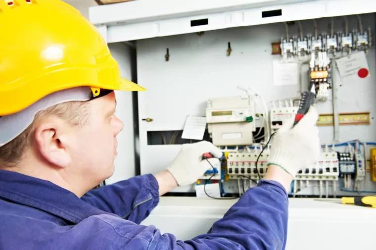 Panne d'électricité dans la nuit, Les Avenières Veyrins-Thuellin, SOCIÉTÉ PRO ELEC